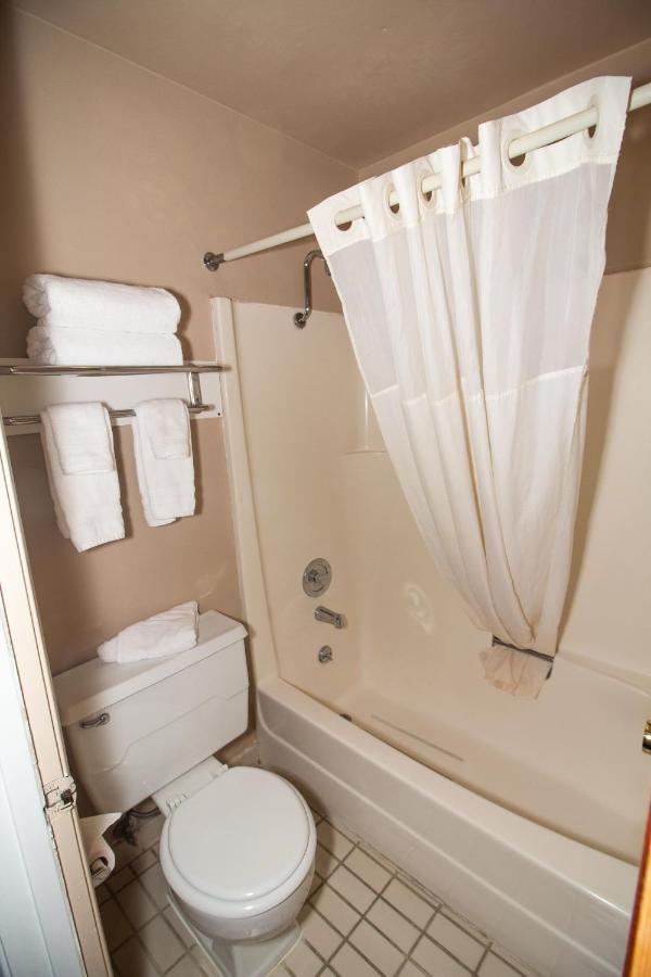 Fairbridge Inn - Coeur D'Alene Ngoại thất bức ảnh