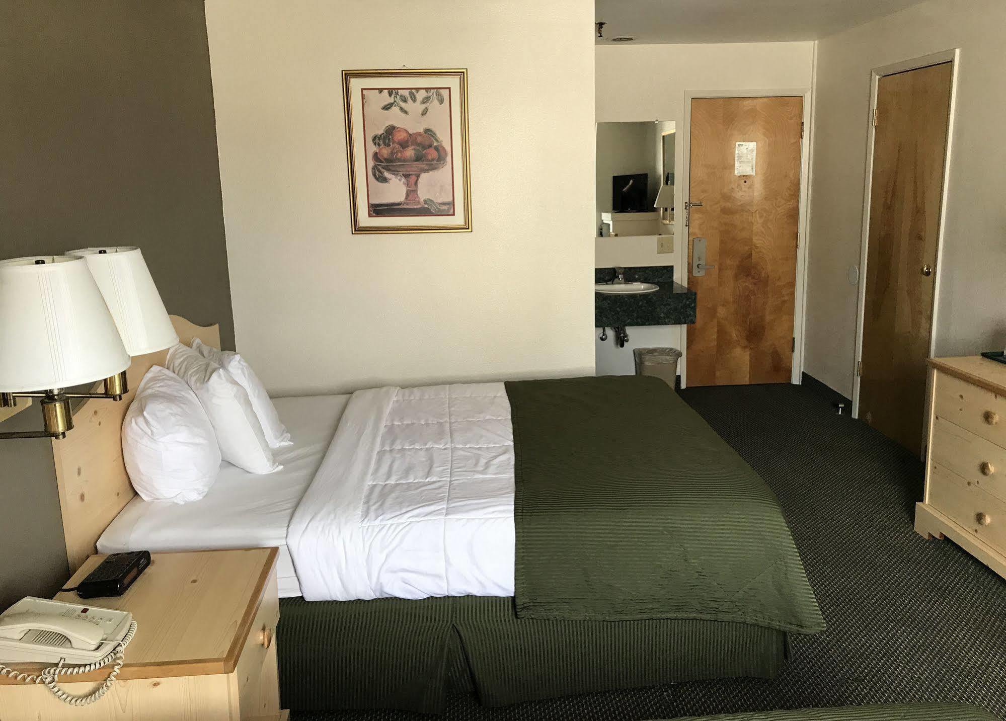 Fairbridge Inn - Coeur D'Alene Ngoại thất bức ảnh